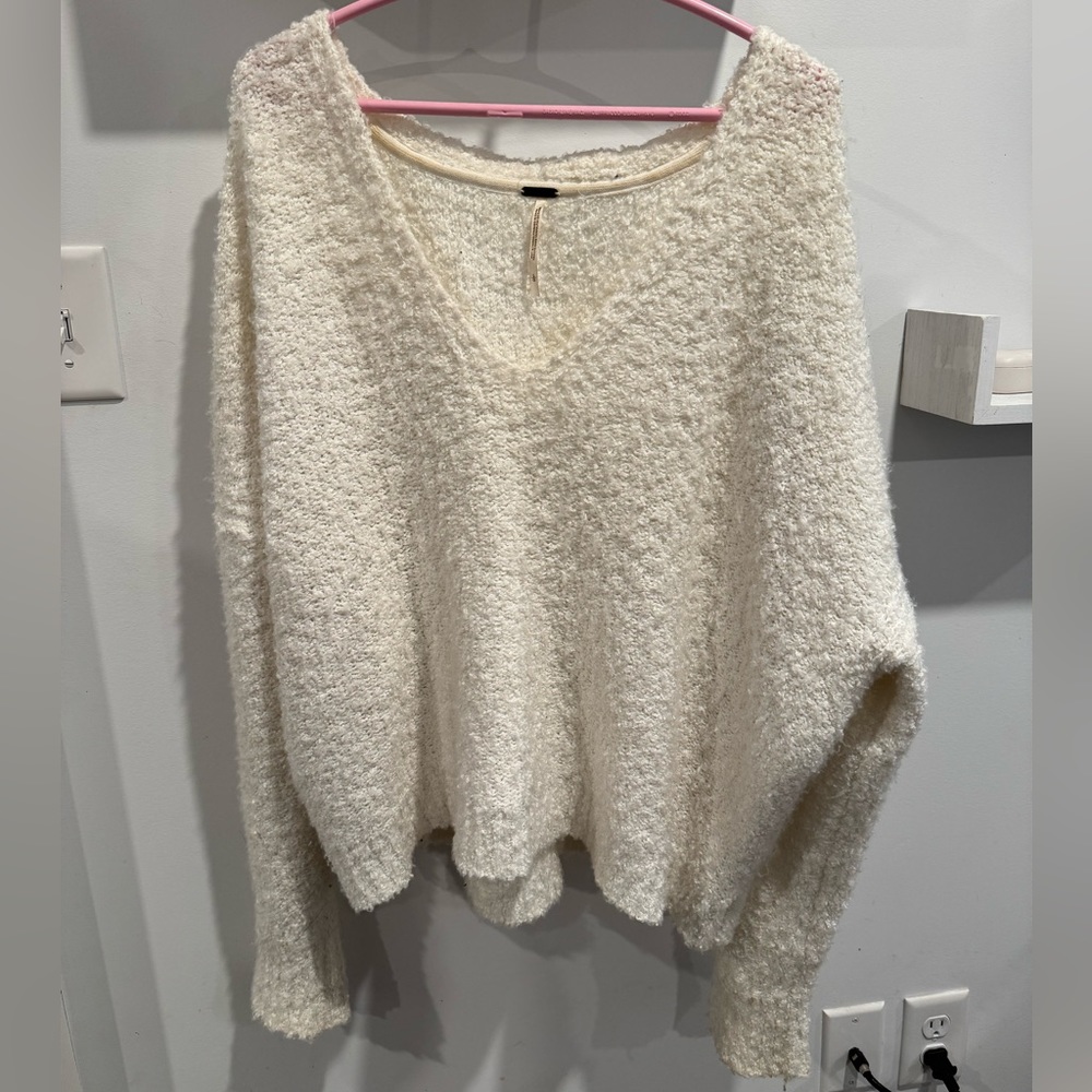 Free people white v neck sweater